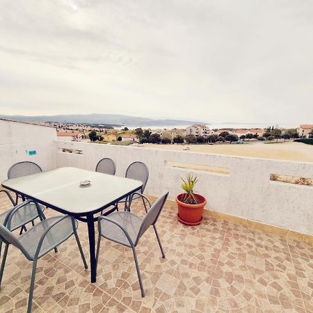 קרק Apartments Nada מראה חיצוני תמונה